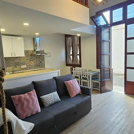 In The Center Of The Old Town. Apartment Puerto de la Cruz (Tenerife)